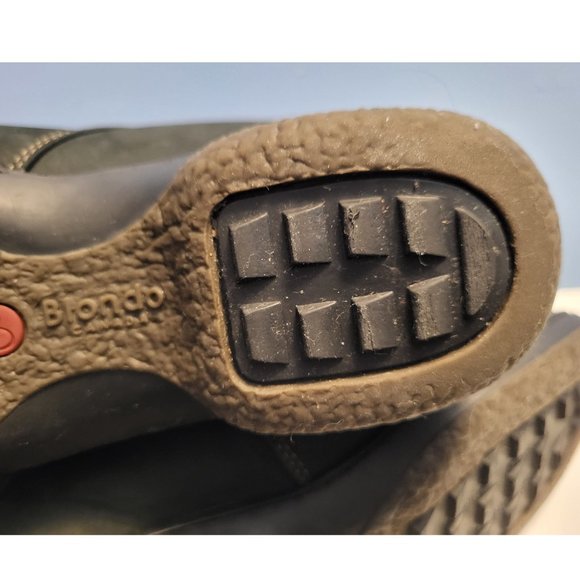 Blondo Galileo Waterproof WInter Boot (Size 7.5) - Picture 10 of 16